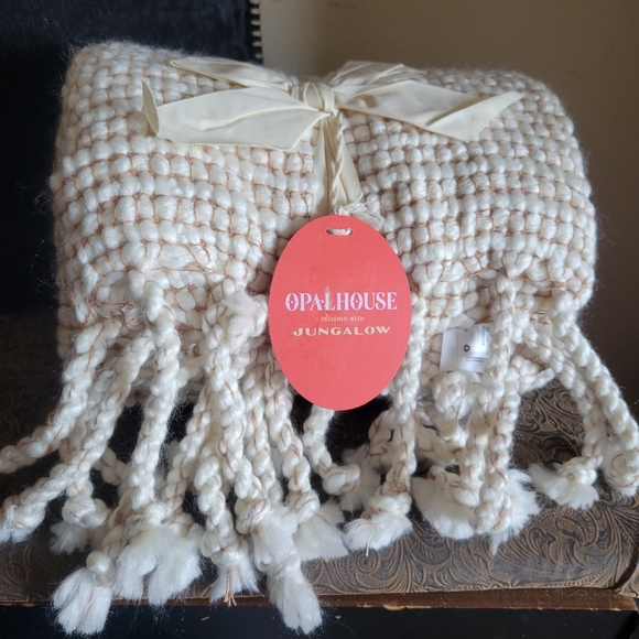 Opalhouse Bedding Opalhouse Designed With Jungalow Throw Poshmark